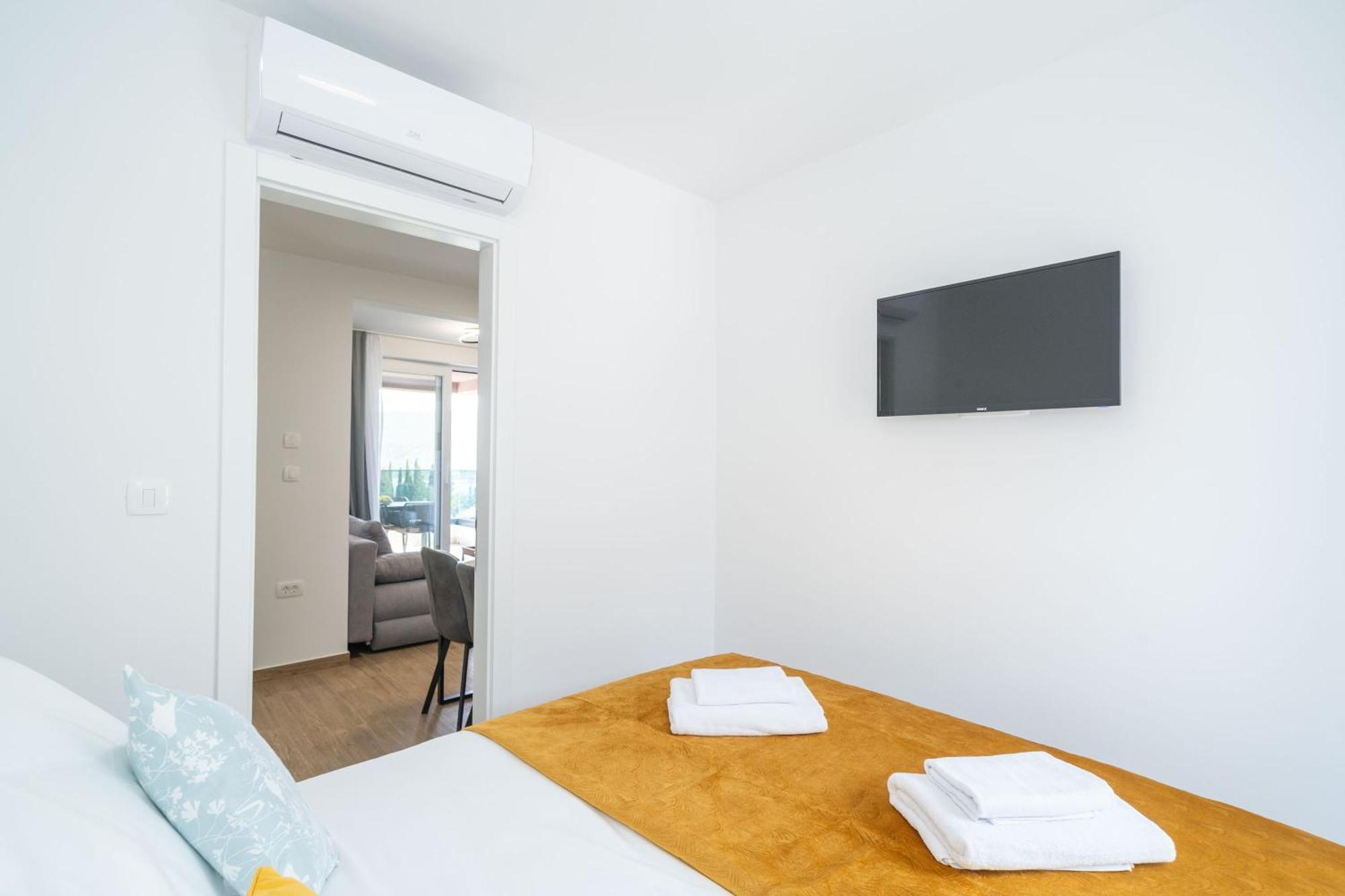 סלאנו Luxury Villa Salt מראה חיצוני תמונה