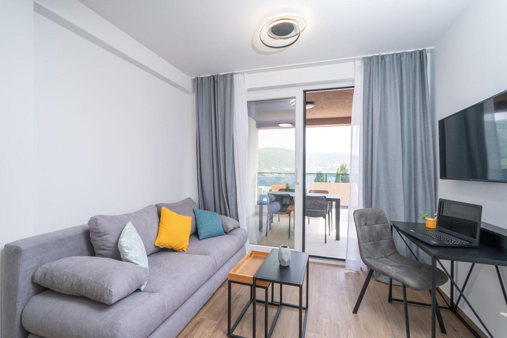 סלאנו Luxury Villa Salt מראה חיצוני תמונה